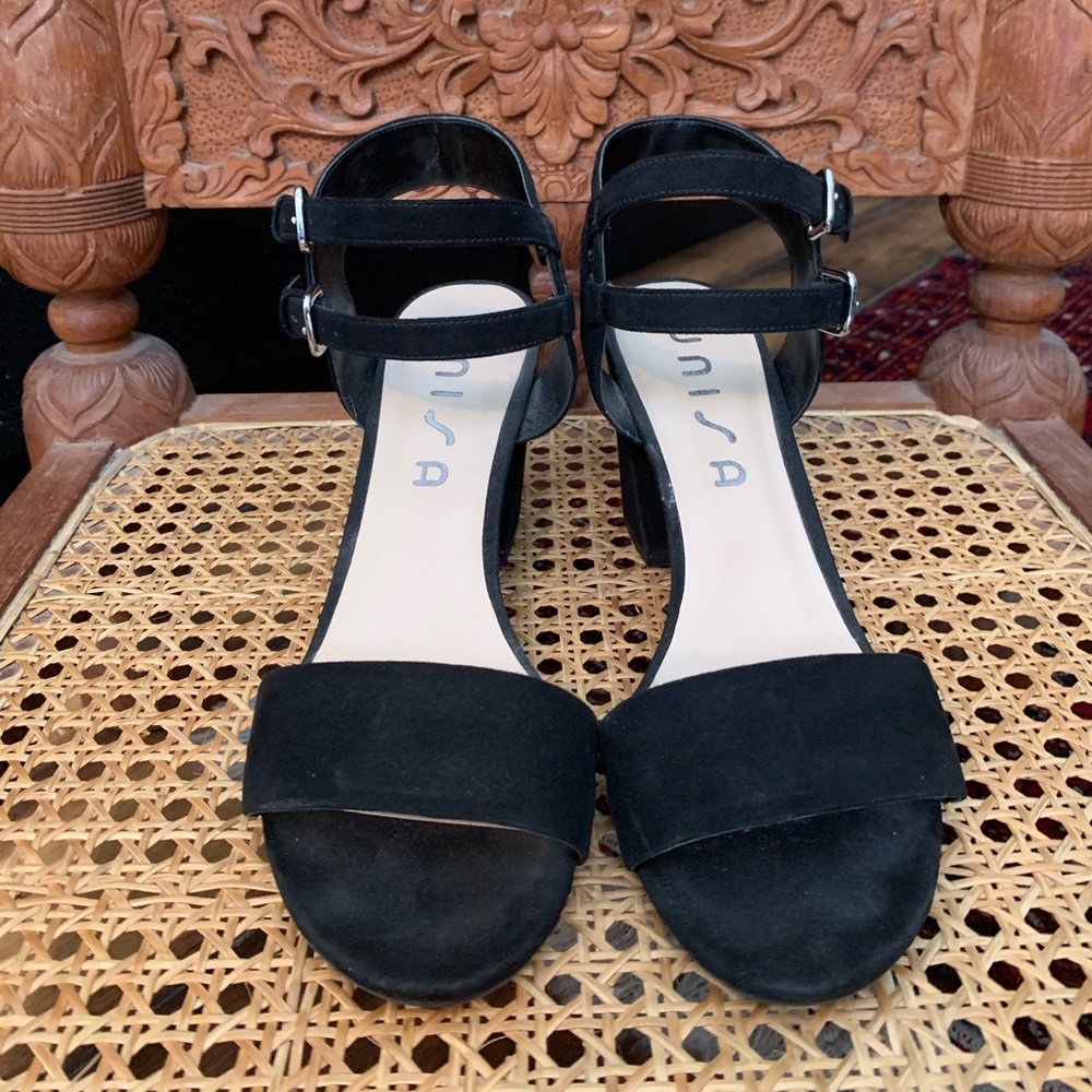 Unisa Black Sandal with Block Heel
